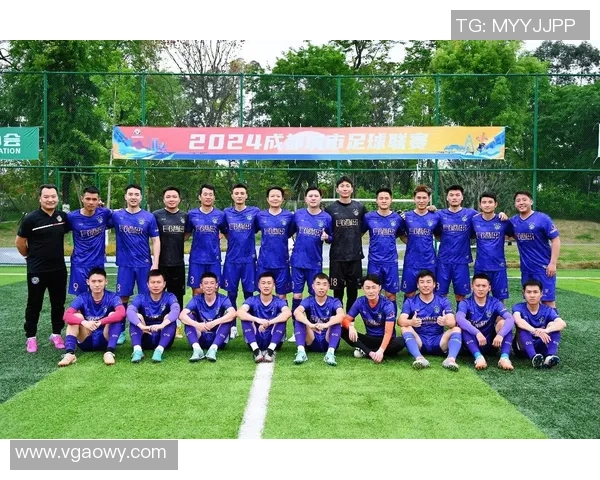 成都足球队迎来转型新篇章洲际杯特别报道展现球队蜕变之路